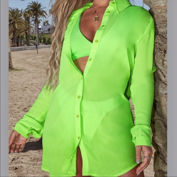 PrettyLittleThing Other - PRETTY LITTLE THING Neon Beach Shirt Size 4